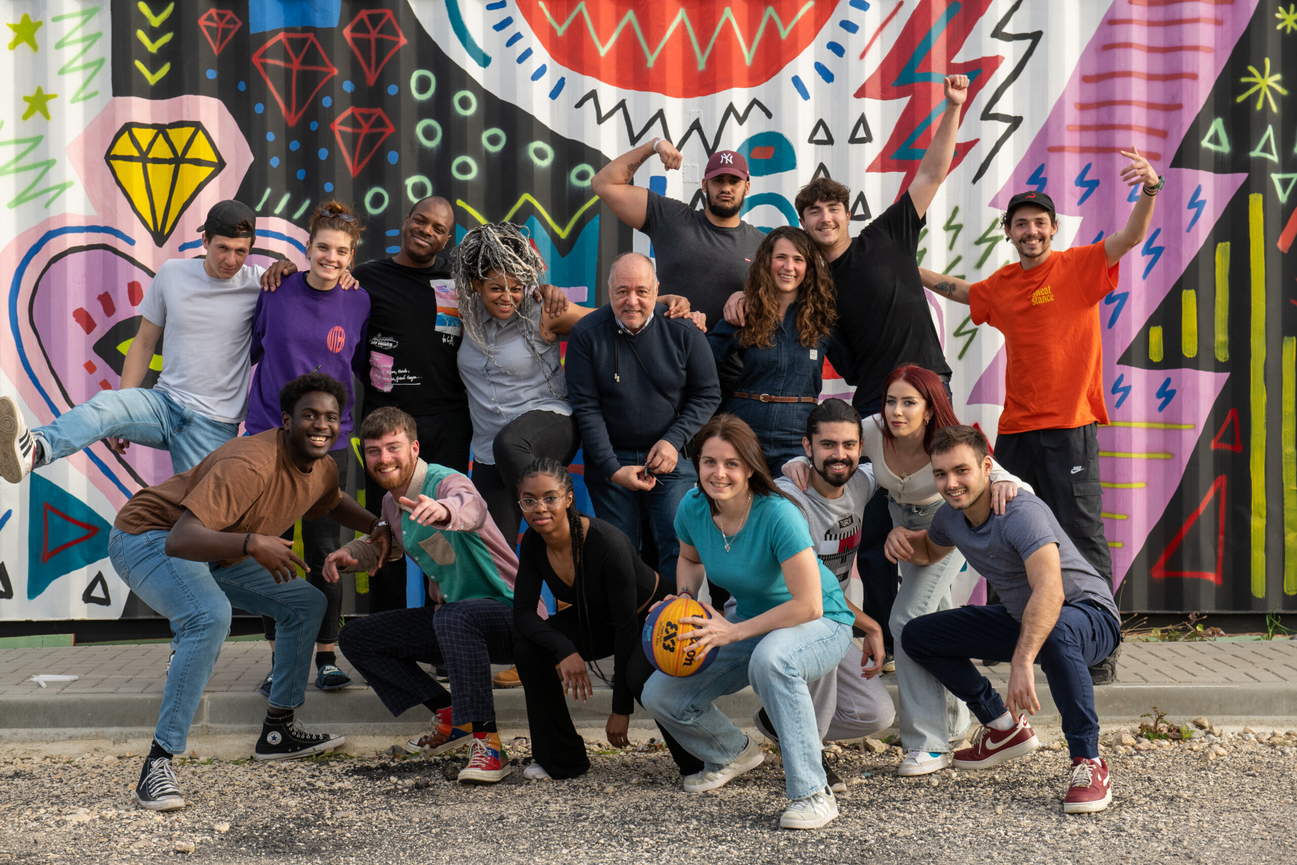 Photo de groupe Conseil d'administration équipe et volontaires big Bang Ballers en février 2023